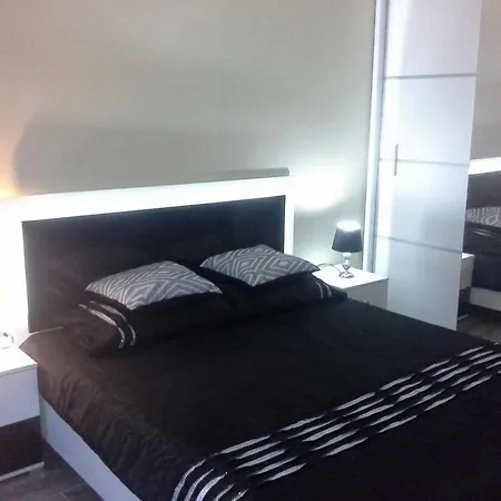 Naujininku Apartment